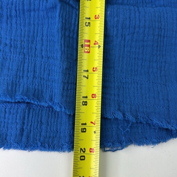 Olivaceous Royal Blue Sleeveless Tank Top - Picture 5 of 7